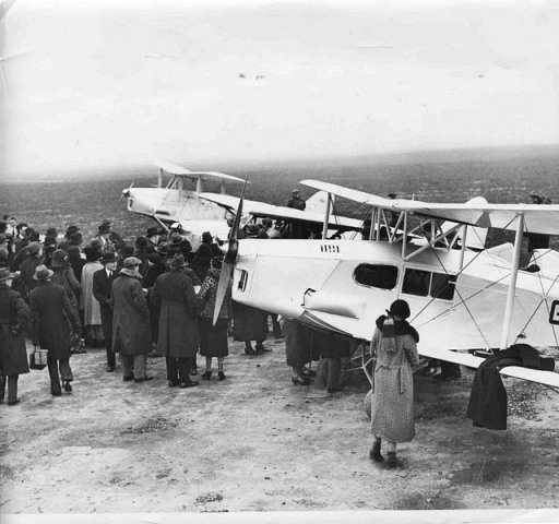 houston mt everest expedition 16 feb 1933 dh fox moth dh moth 0029-0051